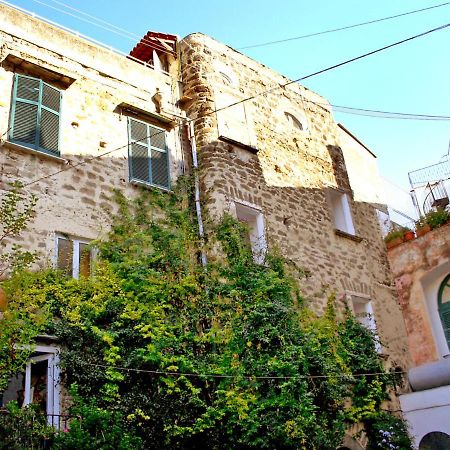 איסקיה Apartment Lo Scuopolo-2 By Interhome מראה חיצוני תמונה
