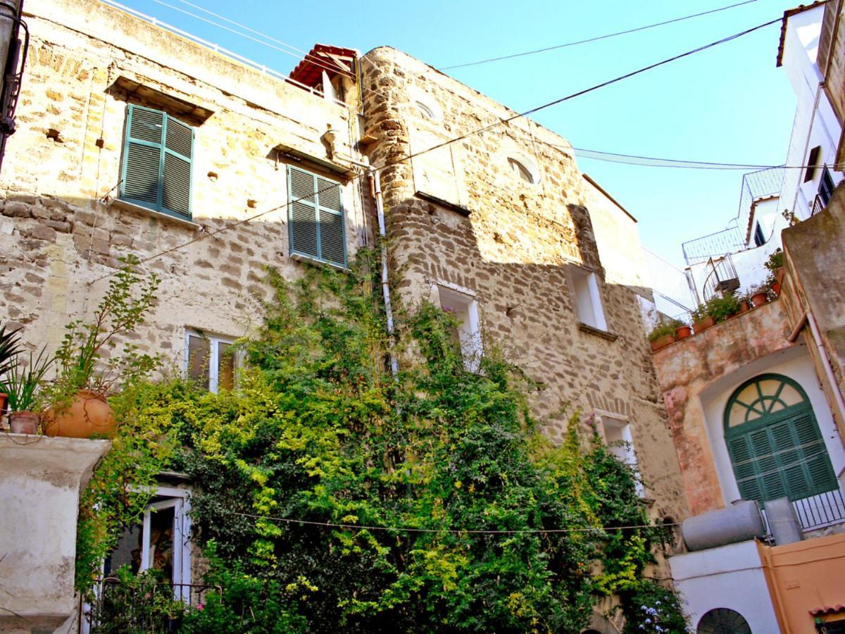 איסקיה Apartment Lo Scuopolo-2 By Interhome מראה חיצוני תמונה
